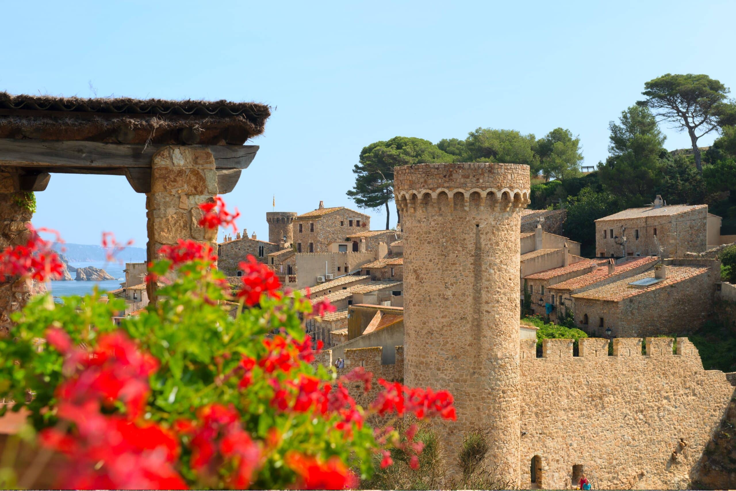 7 Reasons Monthly Rentals in Costa Brava Are Perfect for Extended Getaways
